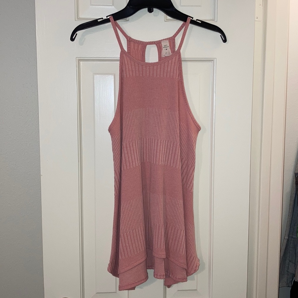 ECU Lazy Sundays knit tank top, Size M; Rose color